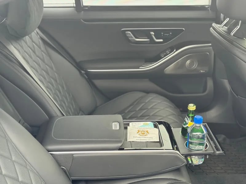 Mercedes-Benz S 580, published gallery photograph 6